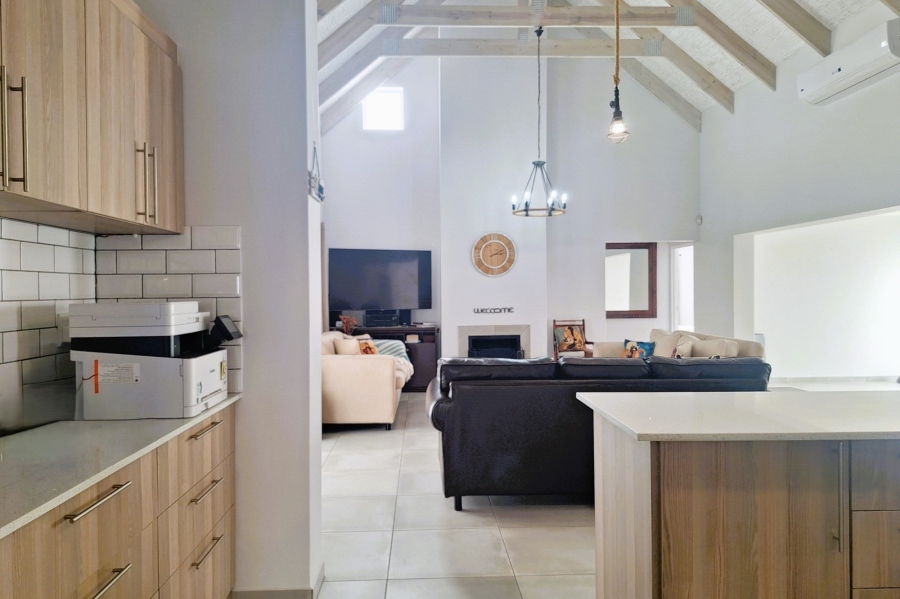 3 Bedroom Property for Sale in Lampiesbaai Western Cape
